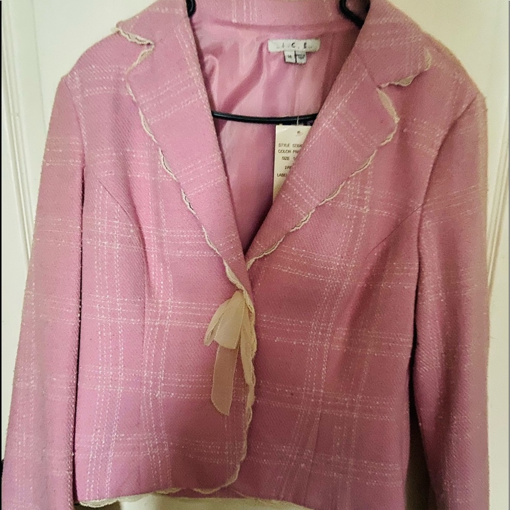 Perfect Pink Blaser